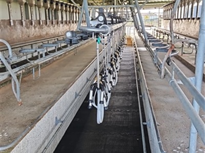 Diamond Pit Floor