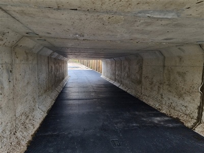 Hex Grip Underpass