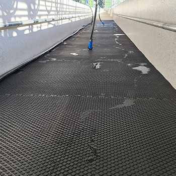 Pit Floors