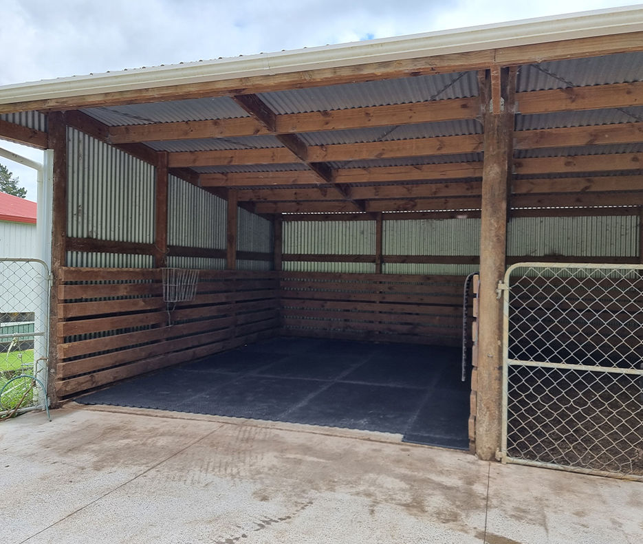 Agmat installed in Stables